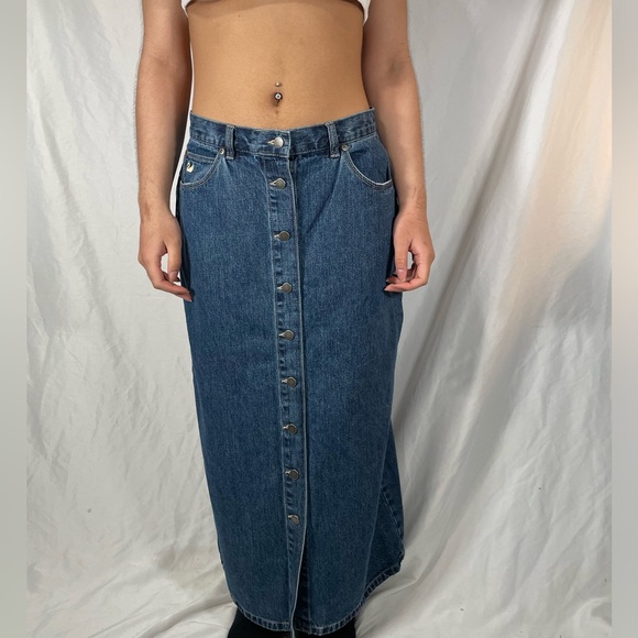 Trendy Vintage Gloria Vanderbilt Denim Maxi Skirt - Picture 4 of 8